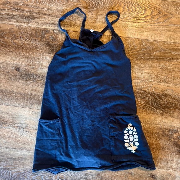Free People hot shot Navy Blue Dress with Floral Detail - Picture 1 of 1
